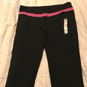 NWT forever 21 workout pants . No trades 💕